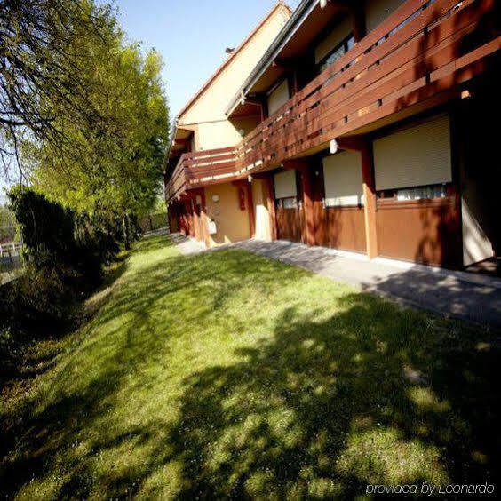 Campanile Hotel Mayenne Εξωτερικό φωτογραφία